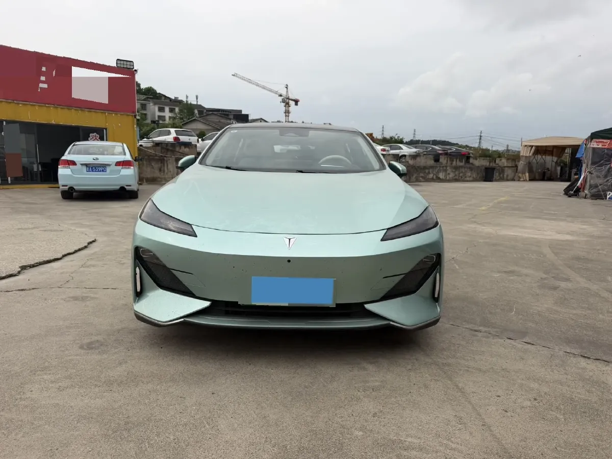 2023 MAXUS G20 2.0T 261HP L4 8AT,autocango,china used car exporter,china ev exporter,chinese used car exporter,chinese used ev exporter