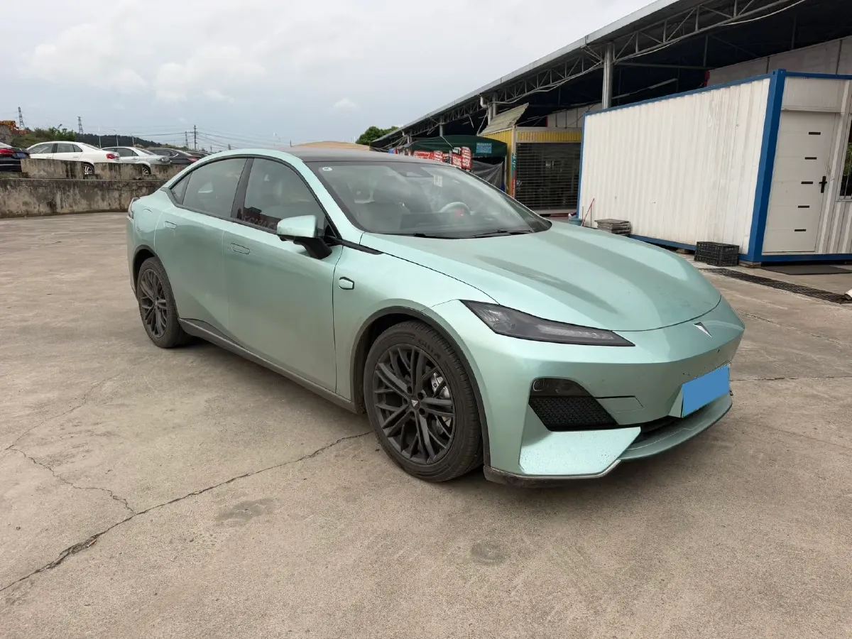 2023 MAXUS G20 2.0T 261HP L4 8AT,autocango,china used car exporter,china ev exporter,chinese used car exporter,chinese used ev exporter