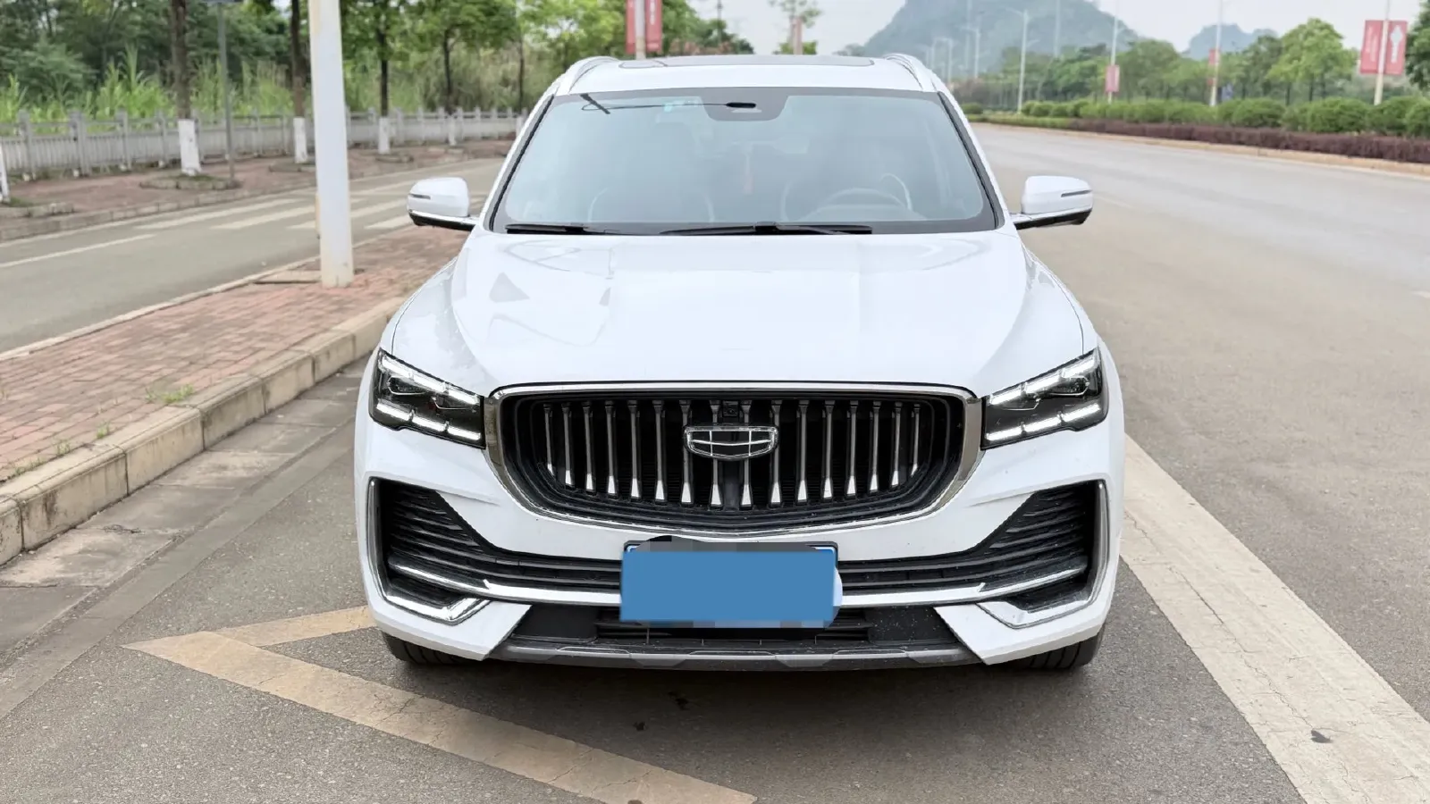 2021 Geely Monjaro 2.0T 218HP L4 7DCT,autocango,china used car exporter,china ev exporter,chinese used car exporter,chinese used ev exporter