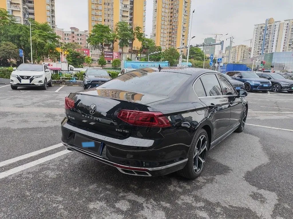 2024 Volkswagen Magotan 2.0T 186HP L4 7DCT,autocango,china used car exporter,china ev exporter,chinese used car exporter,chinese used ev exporter