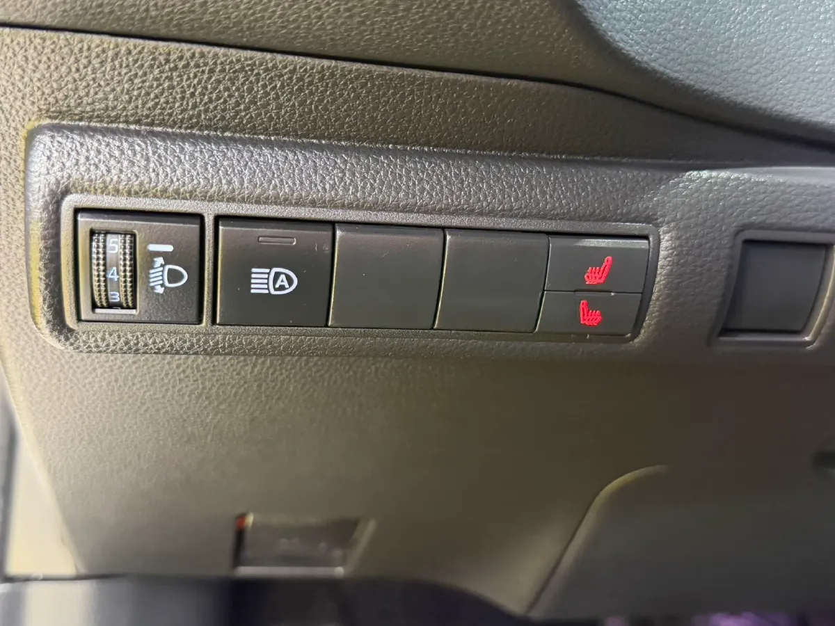 2022 Toyota Corolla 1.2T 116HP L4 CVT,autocango,china used car exporter,china ev exporter,chinese used car exporter,chinese used ev exporter