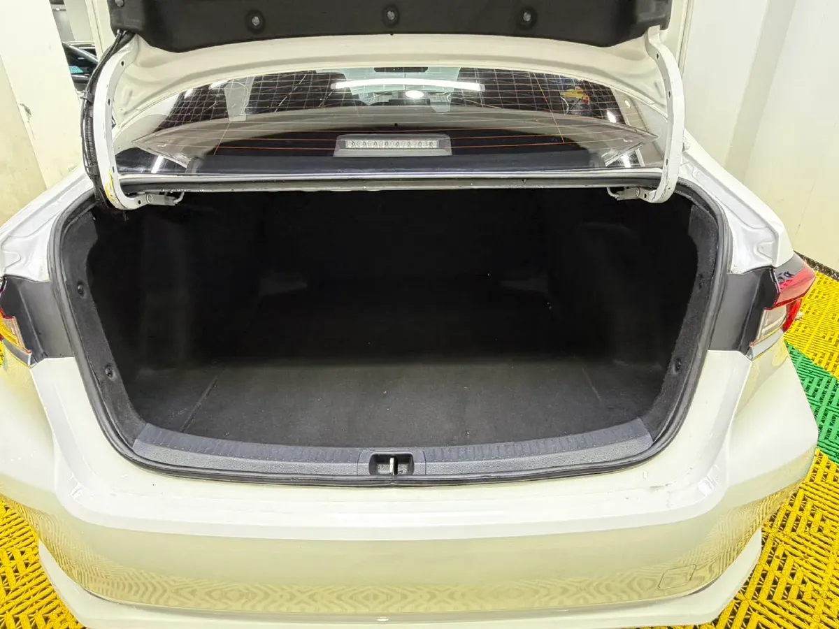 2022 Toyota Corolla 1.2T 116HP L4 CVT,autocango,china used car exporter,china ev exporter,chinese used car exporter,chinese used ev exporter