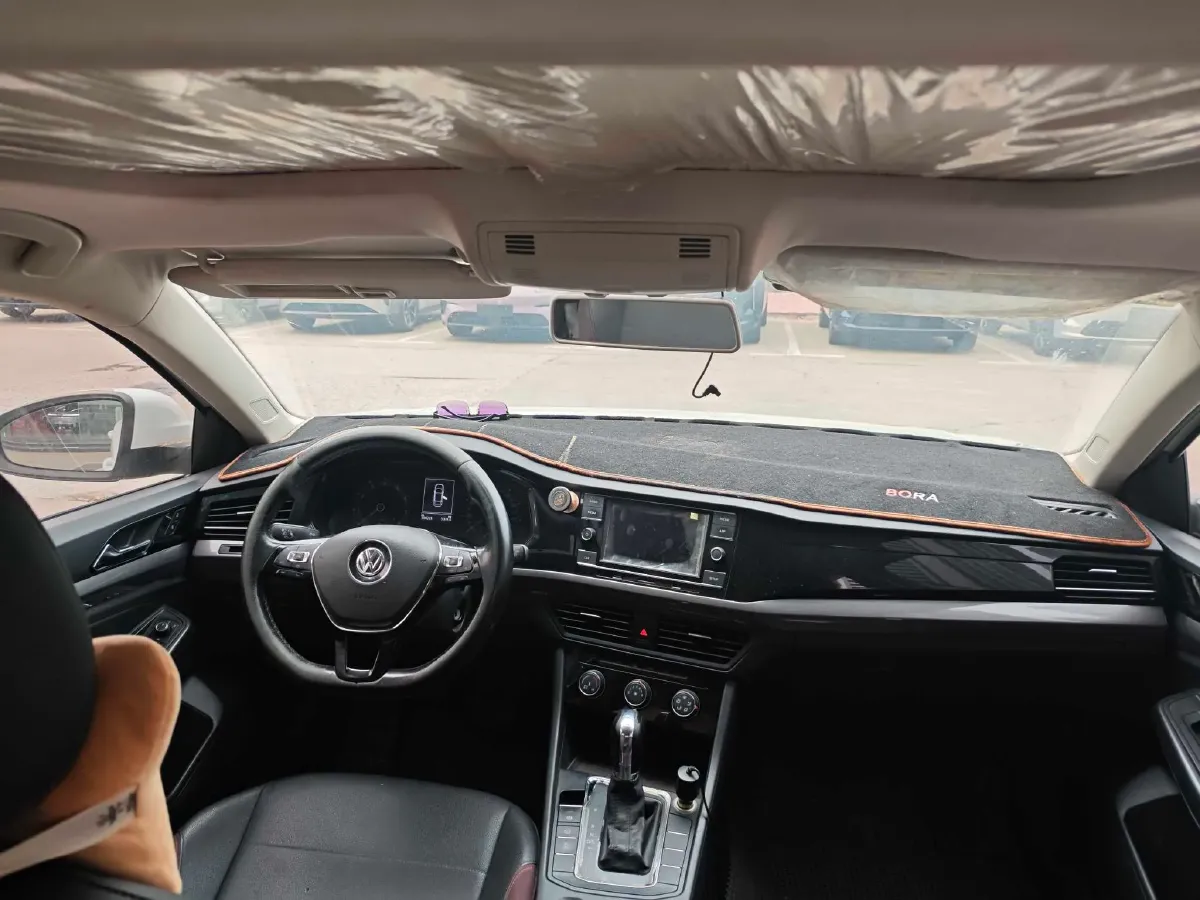 2020 Volkswagen Bora 1.5L 113HP L4 6AT,autocango,china used car exporter,china ev exporter,chinese used car exporter,chinese used ev exporter