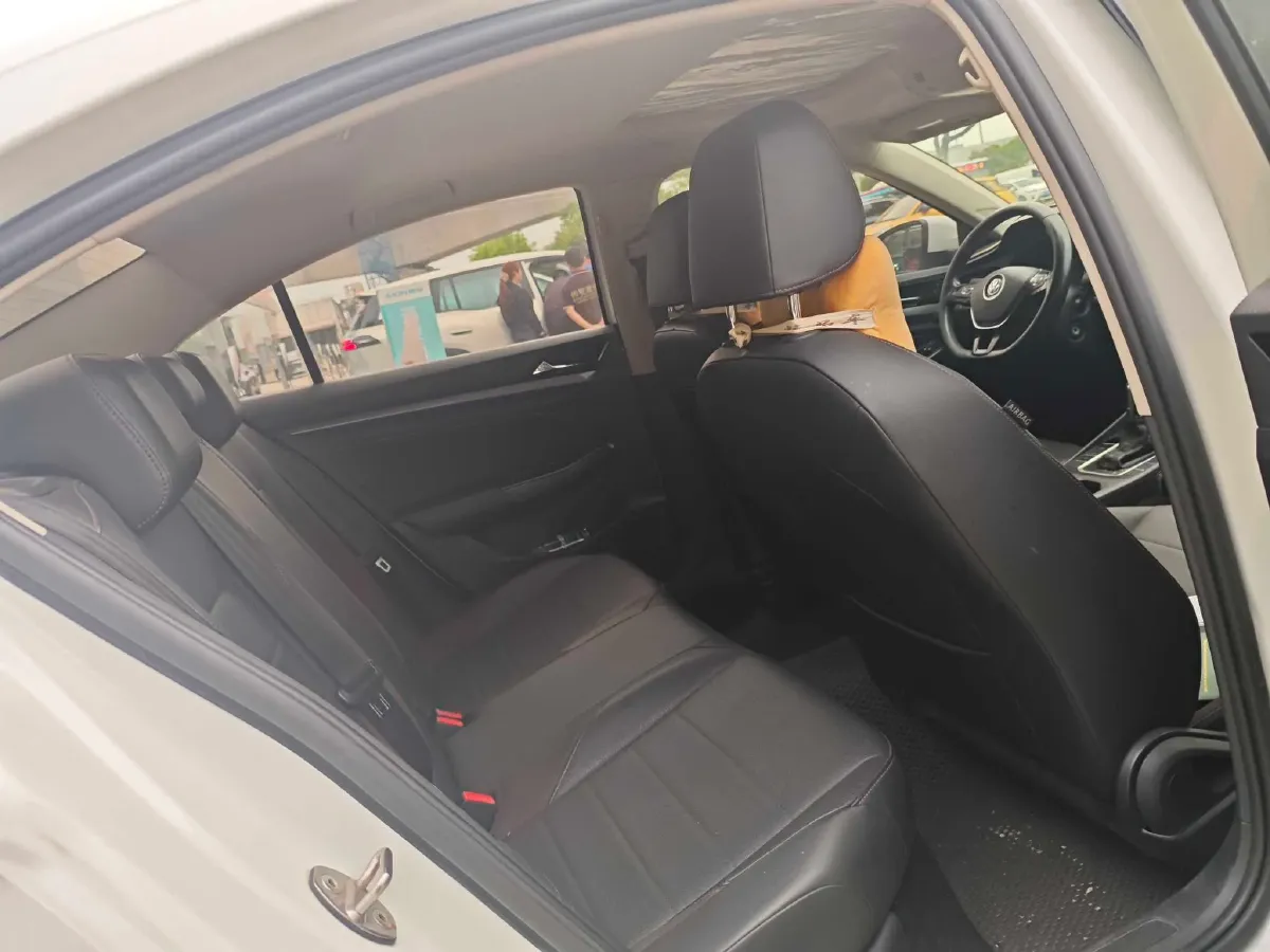 2020 Volkswagen Bora 1.5L 113HP L4 6AT,autocango,china used car exporter,china ev exporter,chinese used car exporter,chinese used ev exporter