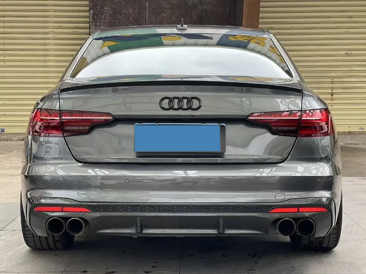 2020 Audi A4L 2.0T 190HP L4 7DCT,autocango,china used car exporter,china ev exporter,chinese used car exporter,chinese used ev exporter