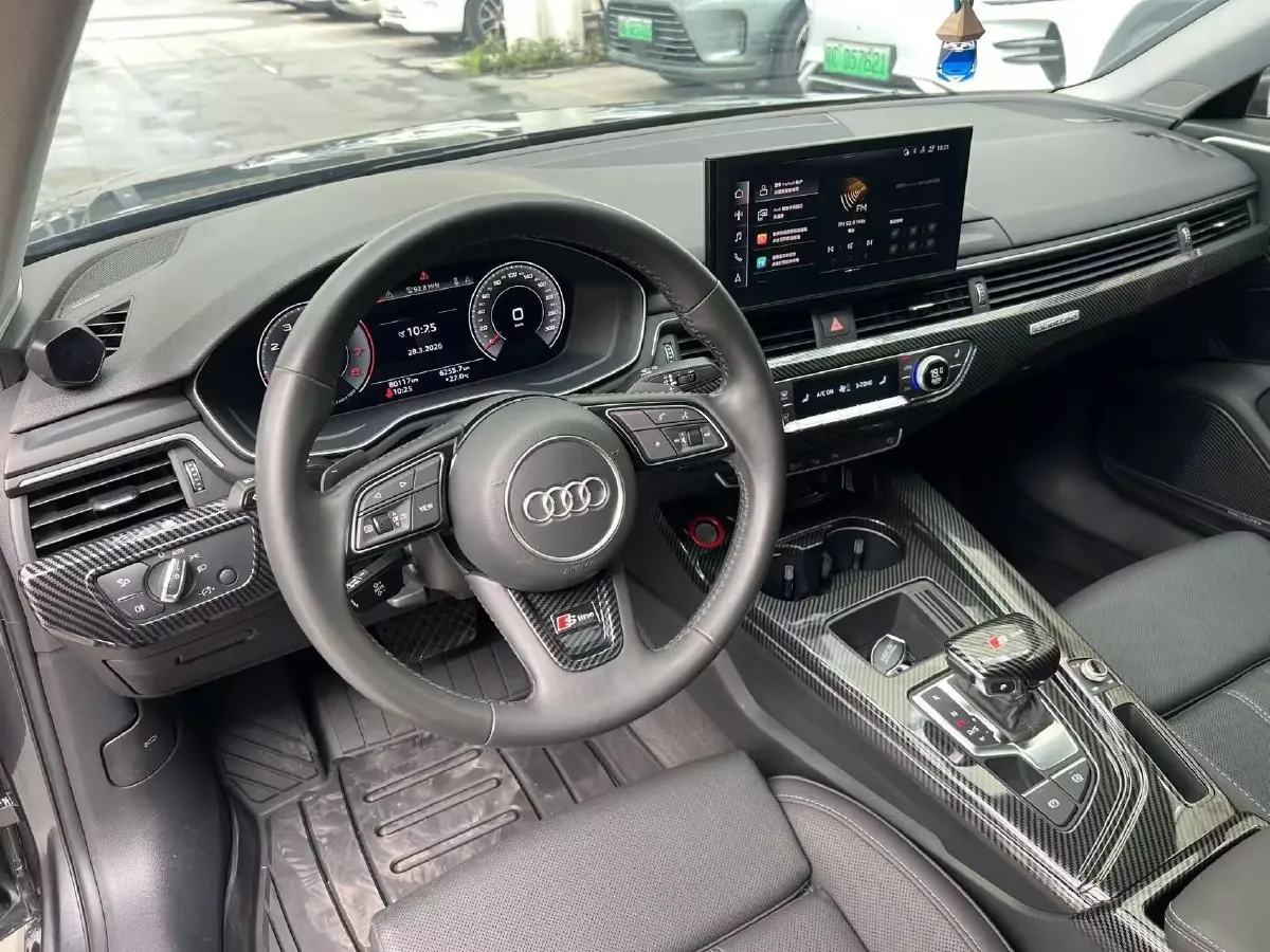 2020 Audi A4L 2.0T 190HP L4 7DCT,autocango,china used car exporter,china ev exporter,chinese used car exporter,chinese used ev exporter