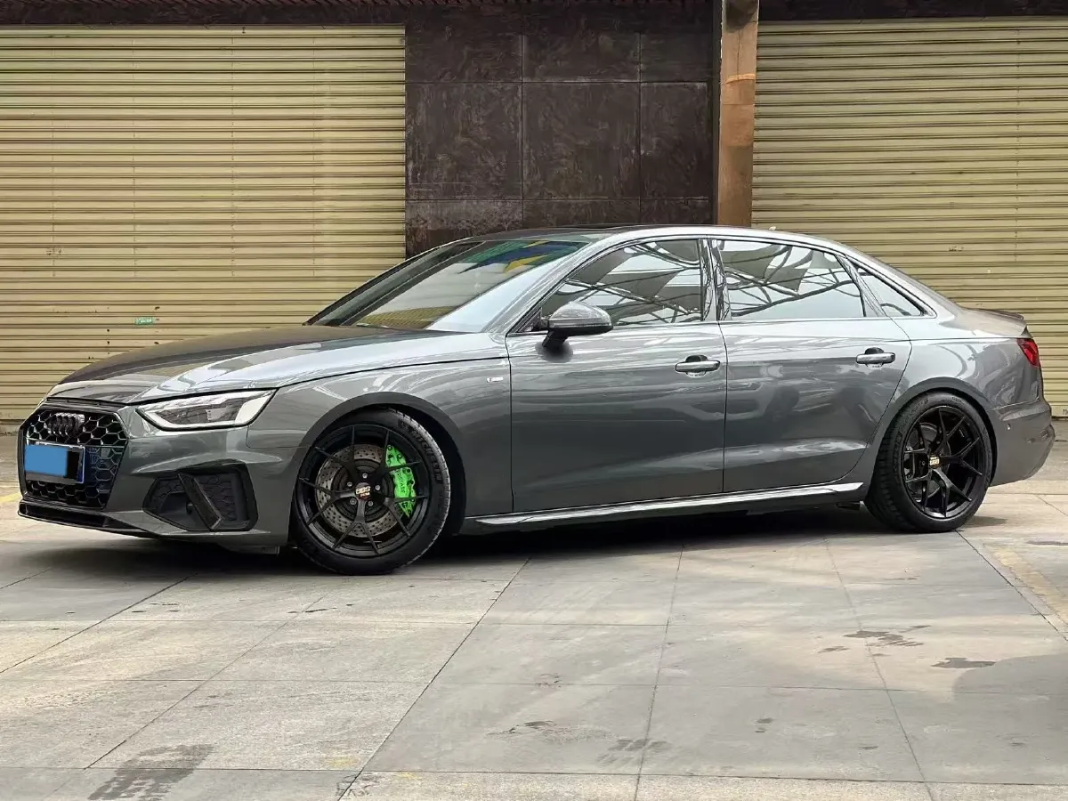 2020 Audi A4L 2.0T 190HP L4 7DCT,autocango,china used car exporter,china ev exporter,chinese used car exporter,chinese used ev exporter