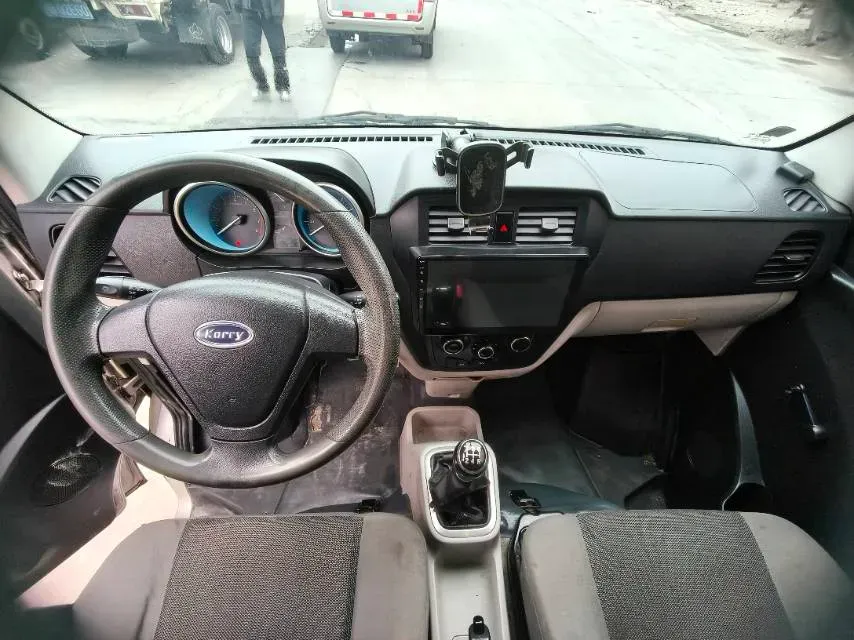 2021 Karry YouYou 1.5L 116HP L4 5MT,autocango,china used car exporter,china ev exporter,chinese used car exporter,chinese used ev exporter