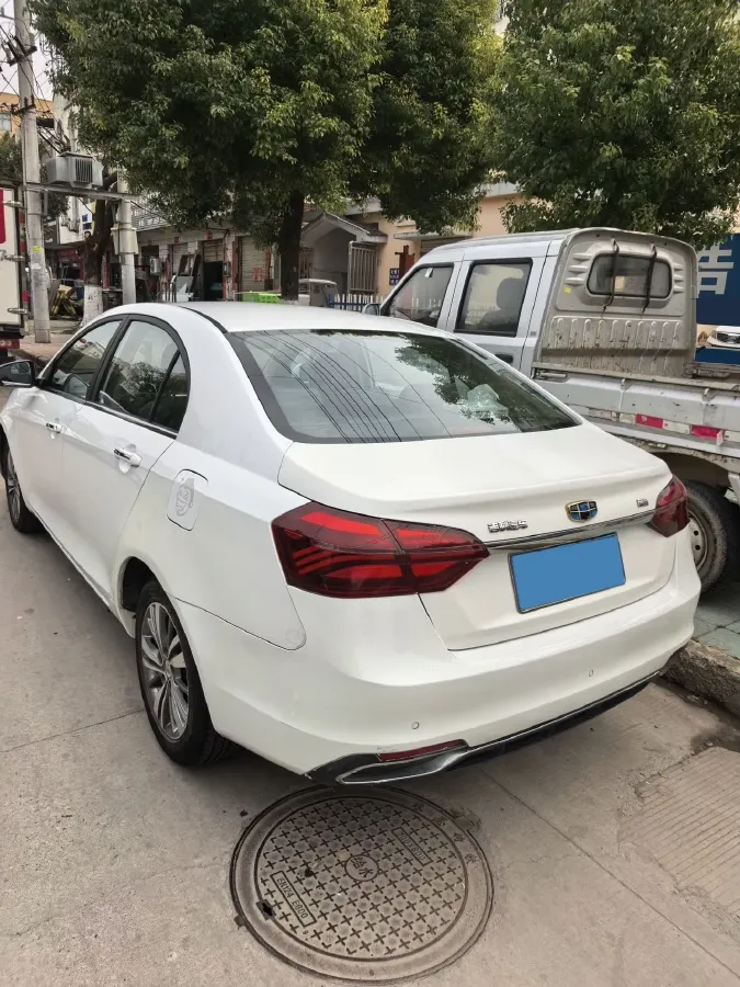 2018 Geely Emgrand 1.5L 109HP L4 5MT,autocango,china used car exporter,china ev exporter,chinese used car exporter,chinese used ev exporter