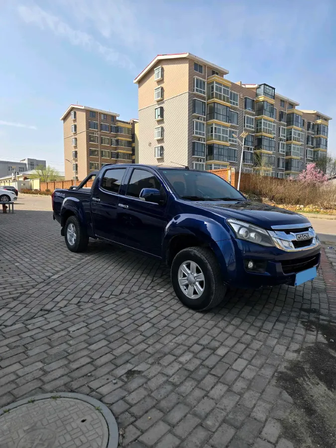 2019 Isuzu LingTuo 2.5T 129HP L4 6MT,autocango,china used car exporter,china ev exporter,chinese used car exporter,chinese used ev exporter