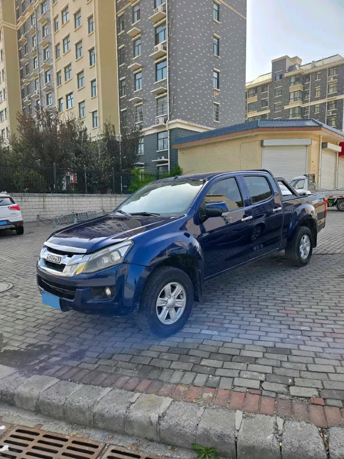 2019 Isuzu LingTuo 2.5T 129HP L4 6MT,autocango,china used car exporter,china ev exporter,chinese used car exporter,chinese used ev exporter