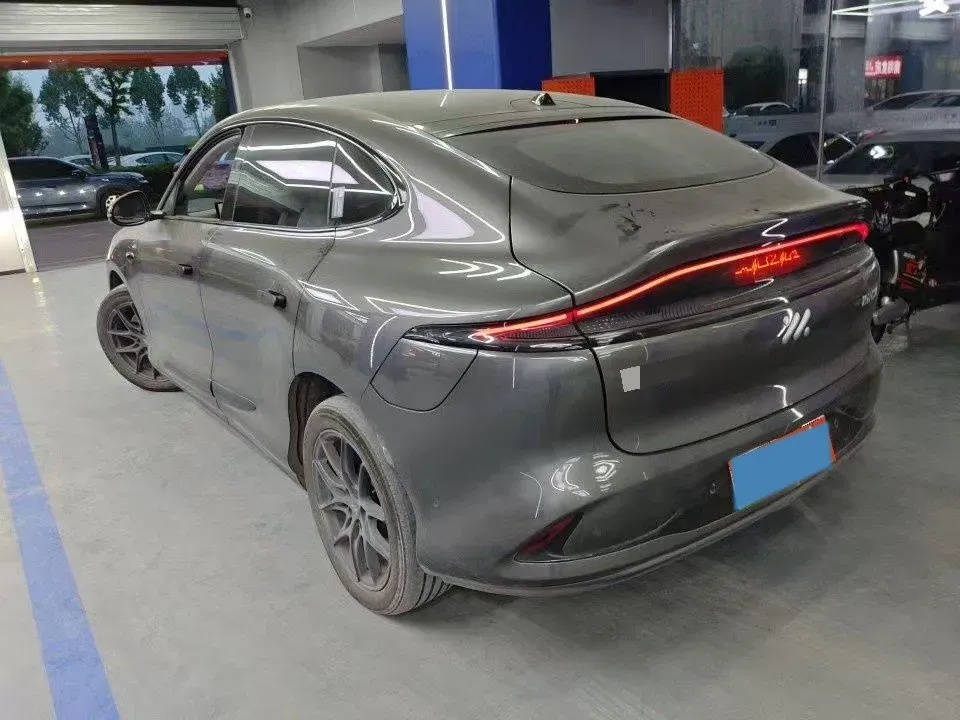 2025 IM LS6 BEV 75KWH,autocango,china used car exporter,china ev exporter,chinese used car exporter,chinese used ev exporter
