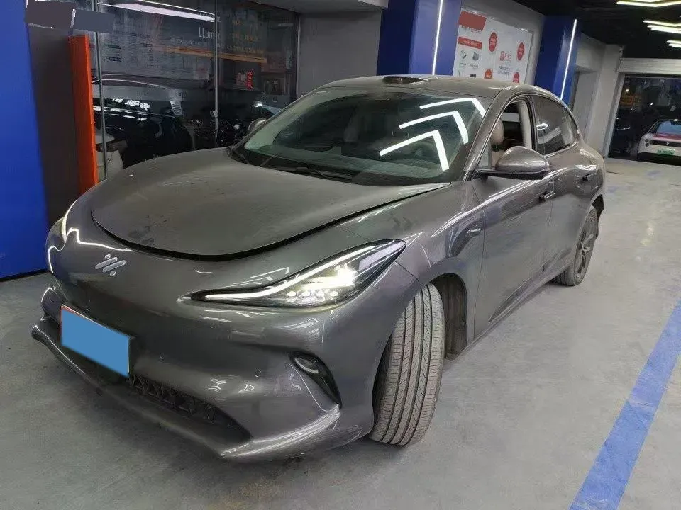 2025 IM LS6 BEV 75KWH,autocango,china used car exporter,china ev exporter,chinese used car exporter,chinese used ev exporter