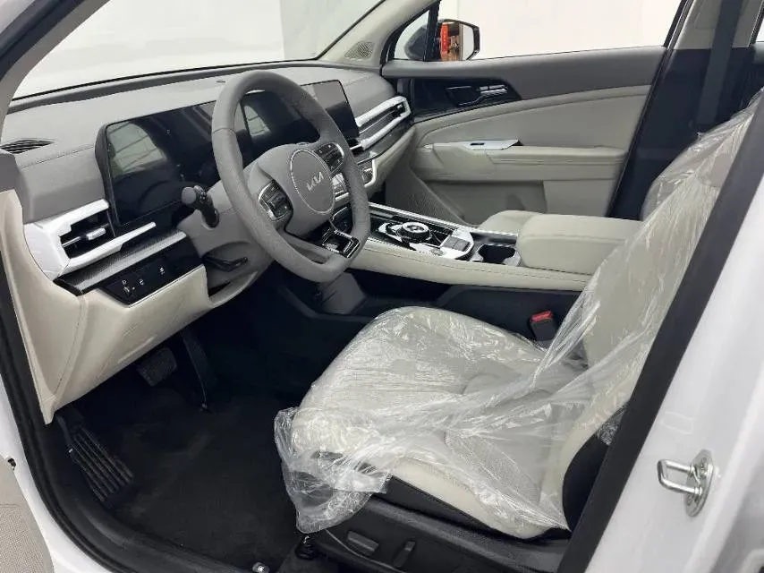 2023 Kia Sportage 1.5T 200HP L4 8AT,autocango,china used car exporter,china ev exporter,chinese used car exporter,chinese used ev exporter