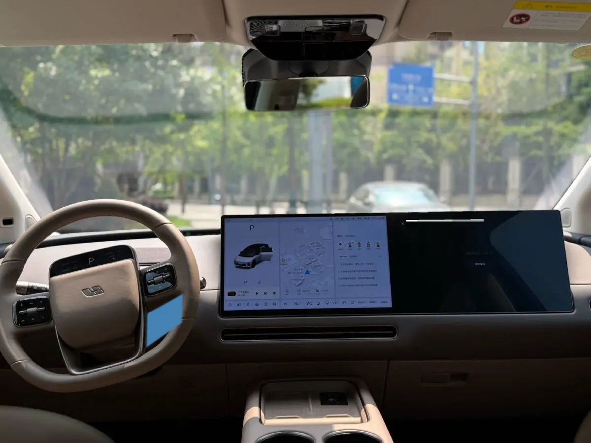 2025 Li i8 BEV,autocango,china used car exporter,china ev exporter,chinese used car exporter,chinese used ev exporter