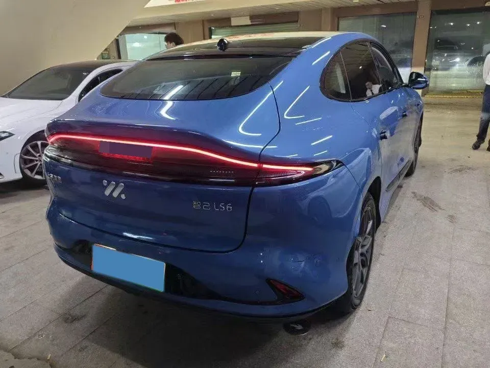 2025 IM LS6 BEV 75KWH,autocango,china used car exporter,china ev exporter,chinese used car exporter,chinese used ev exporter