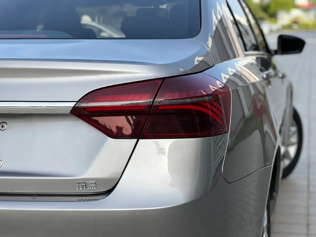 2020 Geely Emgrand 1.5L 109HP L4 CVT,autocango,china used car exporter,china ev exporter,chinese used car exporter,chinese used ev exporter