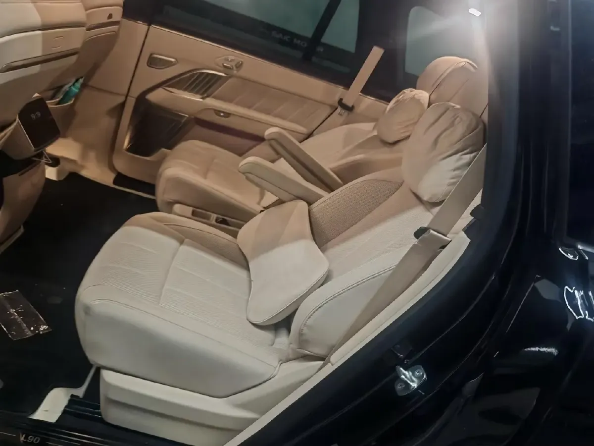 2025 ONVO L90 BEV,autocango,china used car exporter,china ev exporter,chinese used car exporter,chinese used ev exporter