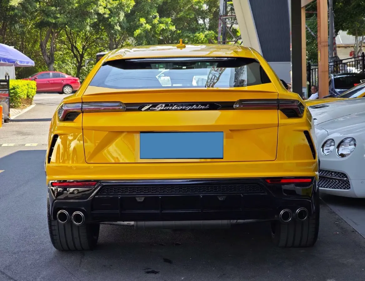 2021 Lamborghini Urus 4.0T 641HP V8 8AT,autocango,china used car exporter,china ev exporter,chinese used car exporter,chinese used ev exporter