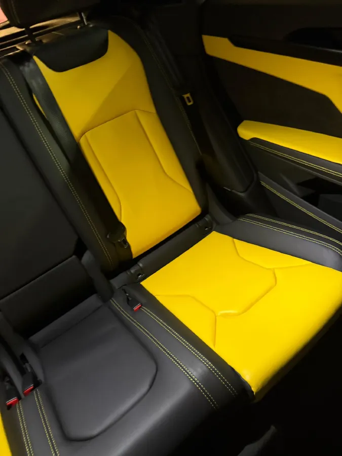 2021 Lamborghini Urus 4.0T 641HP V8 8AT,autocango,china used car exporter,china ev exporter,chinese used car exporter,chinese used ev exporter