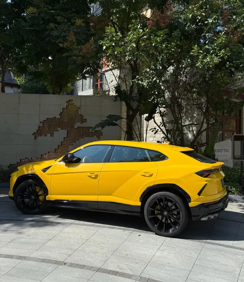 2021 Lamborghini Urus 4.0T 641HP V8 8AT,autocango,china used car exporter,china ev exporter,chinese used car exporter,chinese used ev exporter