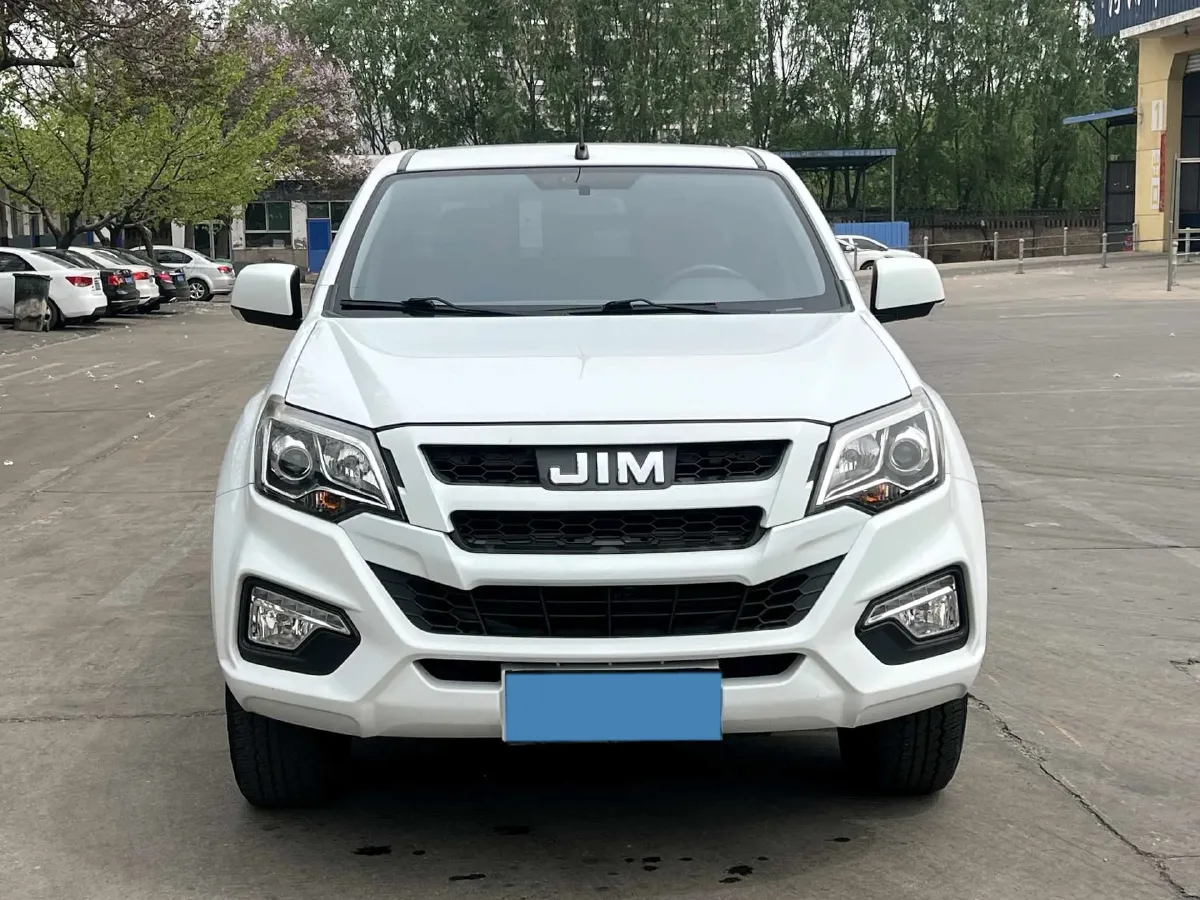 2019 Isuzu RE-MAX Jim 2.0T 204HP L4 5MT,autocango,china used car exporter,china ev exporter,chinese used car exporter,chinese used ev exporter