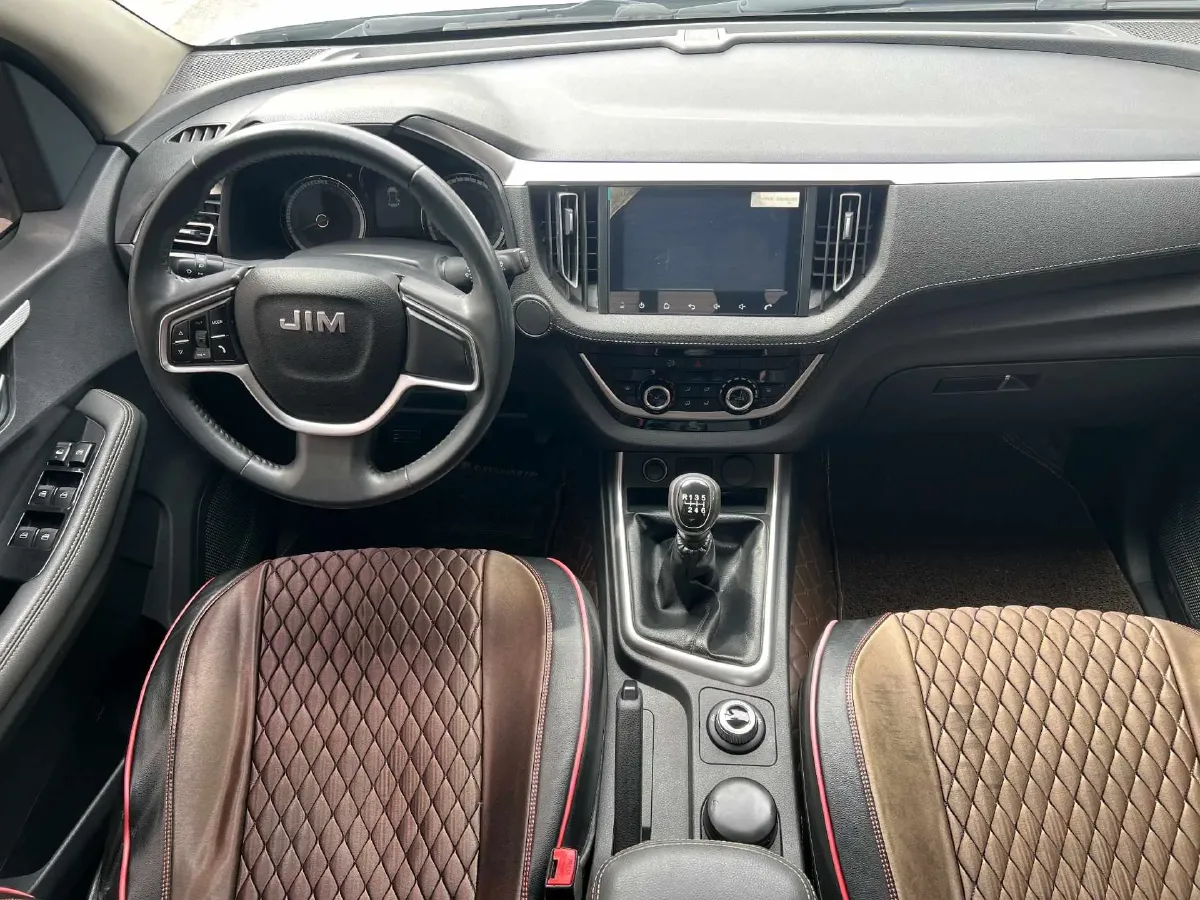 2019 Isuzu RE-MAX Jim 2.0T 204HP L4 5MT,autocango,china used car exporter,china ev exporter,chinese used car exporter,chinese used ev exporter