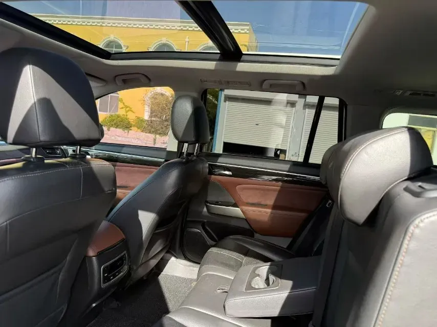 2017 GAC Trumpchi GS8 2.0T 201HP L4 6AT,autocango,china used car exporter,china ev exporter,chinese used car exporter,chinese used ev exporter