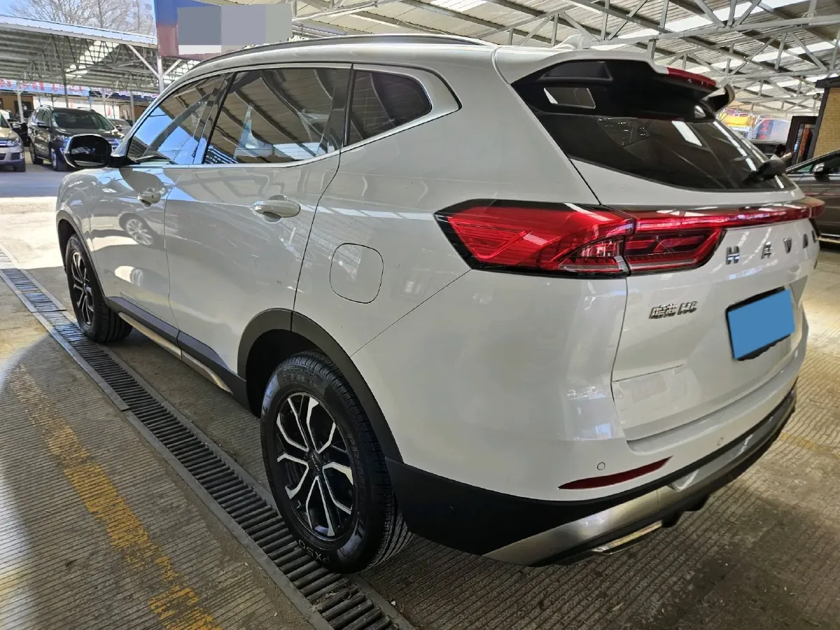 2021 Haval H6 1.5T 169HP L4 7DCT,autocango,china used car exporter,china ev exporter,chinese used car exporter,chinese used ev exporter
