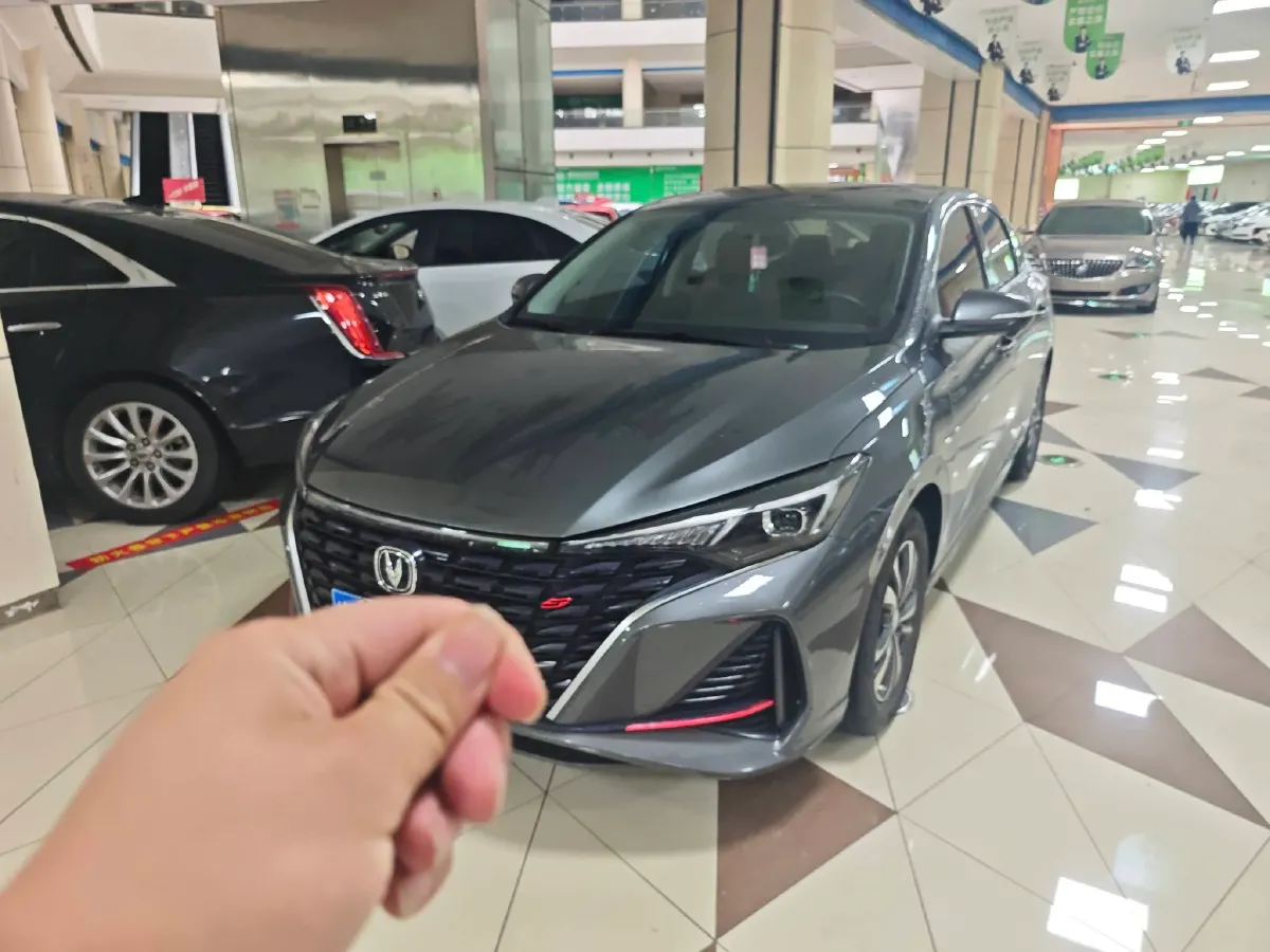 2018 BMW 5 Series 2.0T 184HP L4 8AT,autocango,china used car exporter,china ev exporter,chinese used car exporter,chinese used ev exporter