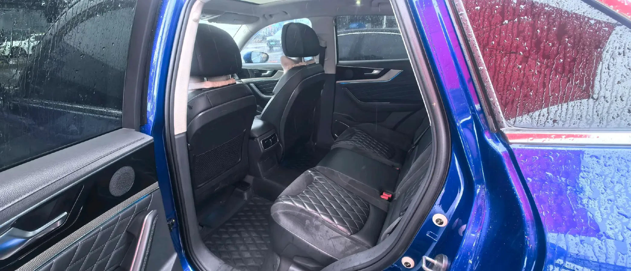 2019 HongQi HS5 2.0T 224HP L4 6AT,autocango,china used car exporter,china ev exporter,chinese used car exporter,chinese used ev exporter