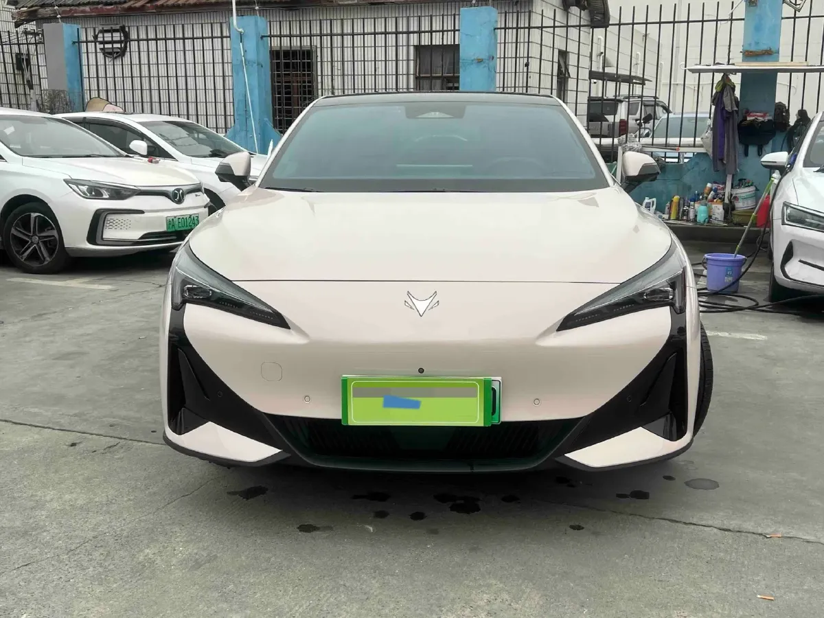 2025 ARCFOX αS5 BEV,autocango,china used car exporter,china ev exporter,chinese used car exporter,chinese used ev exporter