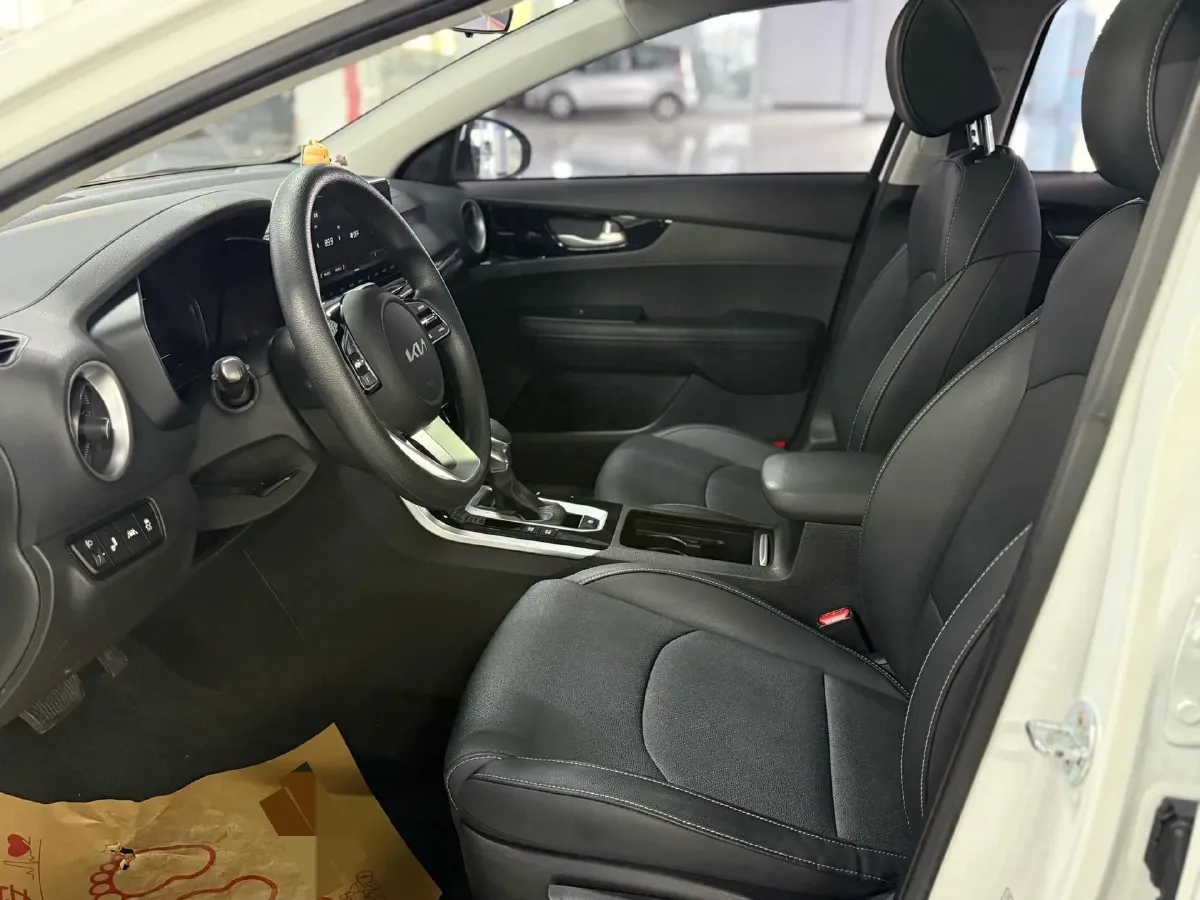 2021 Kia K3 1.5L 115HP L4 CVT,autocango,china used car exporter,china ev exporter,chinese used car exporter,chinese used ev exporter
