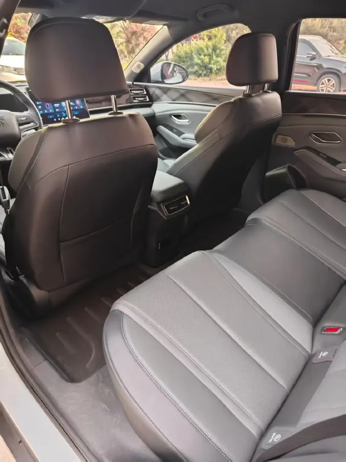 2024 BYD QinL 1.5L 101HP L4 E-CVT PHEV 10.08KWH,autocango,china used car exporter,china ev exporter,chinese used car exporter,chinese used ev exporter