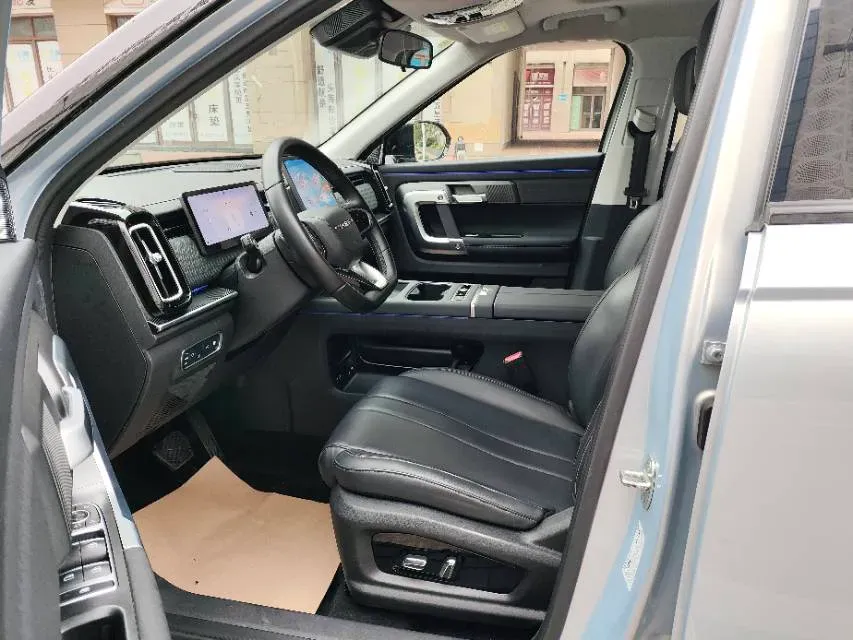 2024 Chery Exploration 06 C-DM 1.5T 156HP L4 DHT PHEV 18.3KWH,autocango,china used car exporter,china ev exporter,chinese used car exporter,chinese used ev exporter