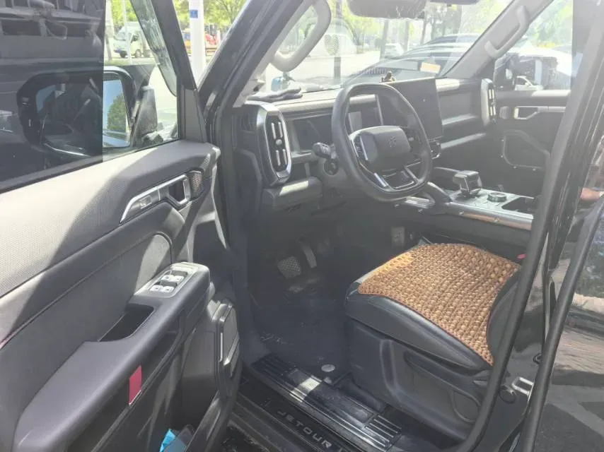 2023 Jetour Traveller 1.5T 184HP L4 7DCT,autocango,china used car exporter,china ev exporter,chinese used car exporter,chinese used ev exporter