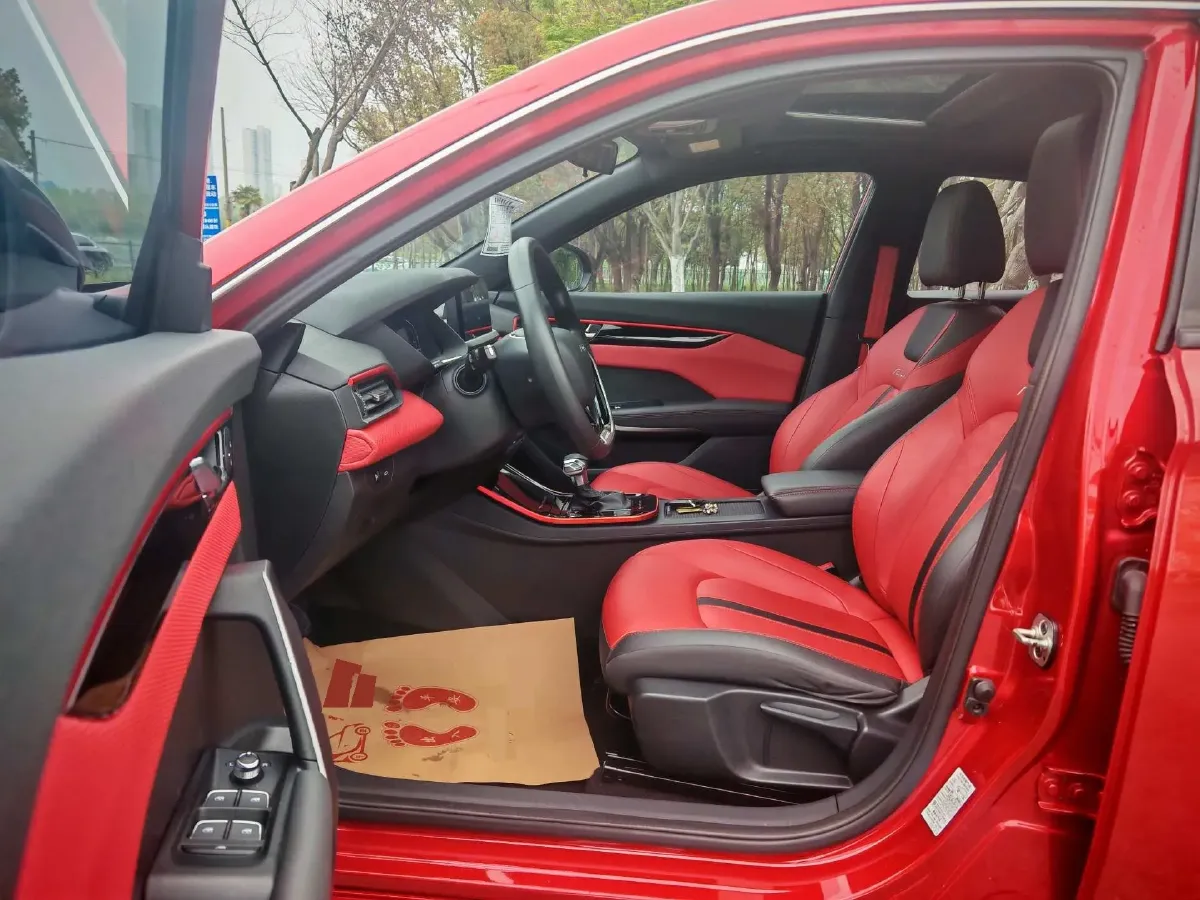 2021 DongFeng Aeolus YiXuan 1.5T 150HP L4 6DCT,autocango,china used car exporter,china ev exporter,chinese used car exporter,chinese used ev exporter