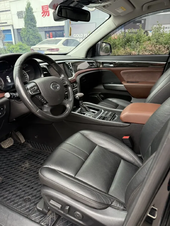 2017 GAC Trumpchi GS8 2.0T 201HP L4 6AT,autocango,china used car exporter,china ev exporter,chinese used car exporter,chinese used ev exporter