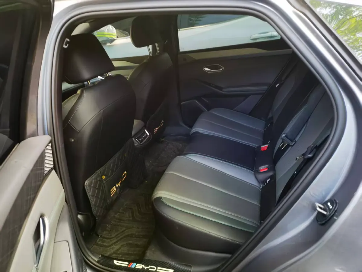 2025 BYD QinL BEV,autocango,china used car exporter,china ev exporter,chinese used car exporter,chinese used ev exporter