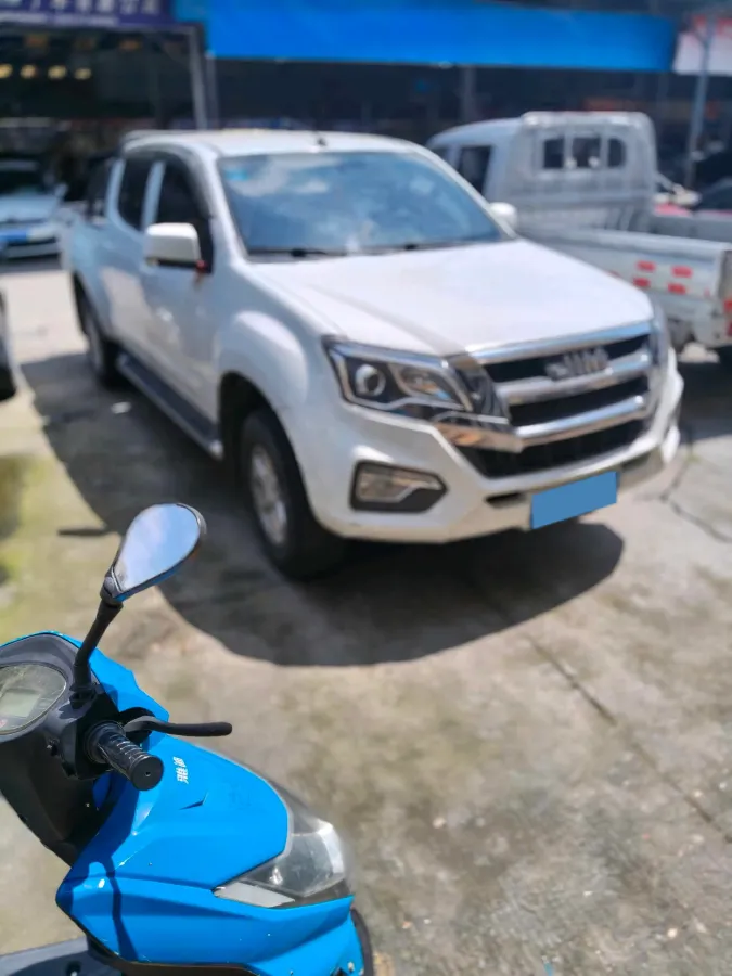 2020 Isuzu Jim 2.8T 120HP L4 5MT,autocango,china used car exporter,china ev exporter,chinese used car exporter,chinese used ev exporter