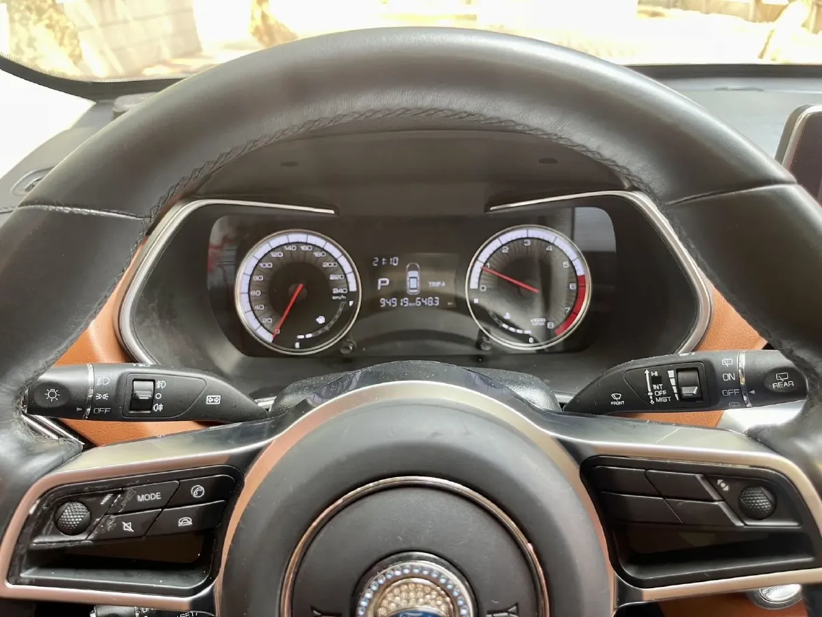 2018 Zotye T500 1.5T 156HP L4 6AT,autocango,china used car exporter,china ev exporter,chinese used car exporter,chinese used ev exporter