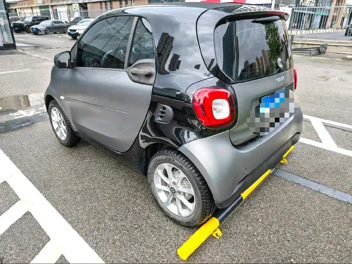 2018 HuangHai JiaoLong 2.4L 143HP L4 5AT,autocango,china used car exporter,china ev exporter,chinese used car exporter,chinese used ev exporter