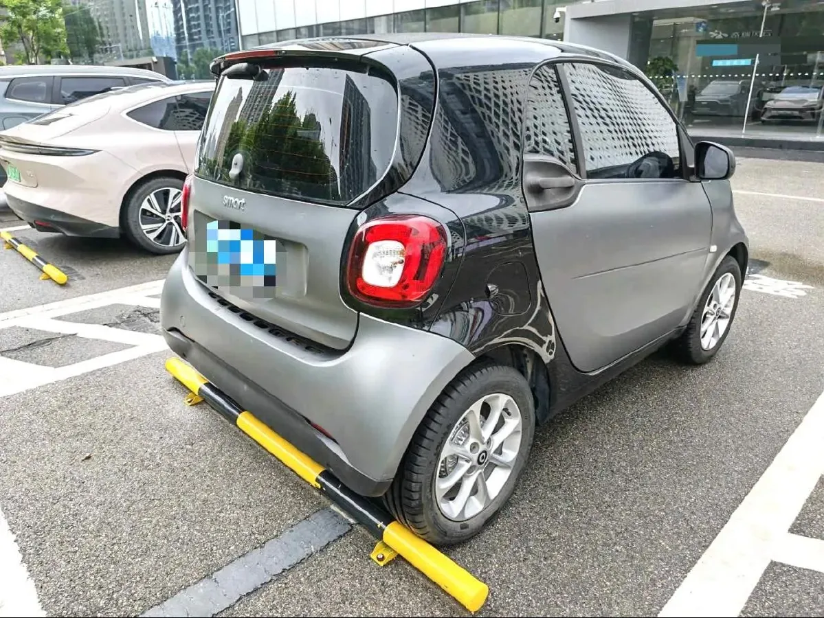 2018 HuangHai JiaoLong 2.4L 143HP L4 5AT,autocango,china used car exporter,china ev exporter,chinese used car exporter,chinese used ev exporter