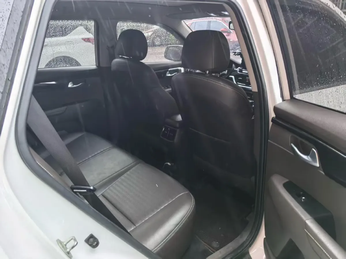 2019 Kia Sportage R 2.0L 160HP L4 6AT,autocango,china used car exporter,china ev exporter,chinese used car exporter,chinese used ev exporter