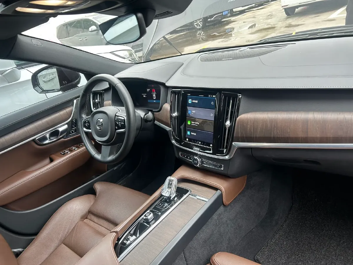 2021 Toyota Camry 2.0L 178HP L4 CVT,autocango,china used car exporter,china ev exporter,chinese used car exporter,chinese used ev exporter