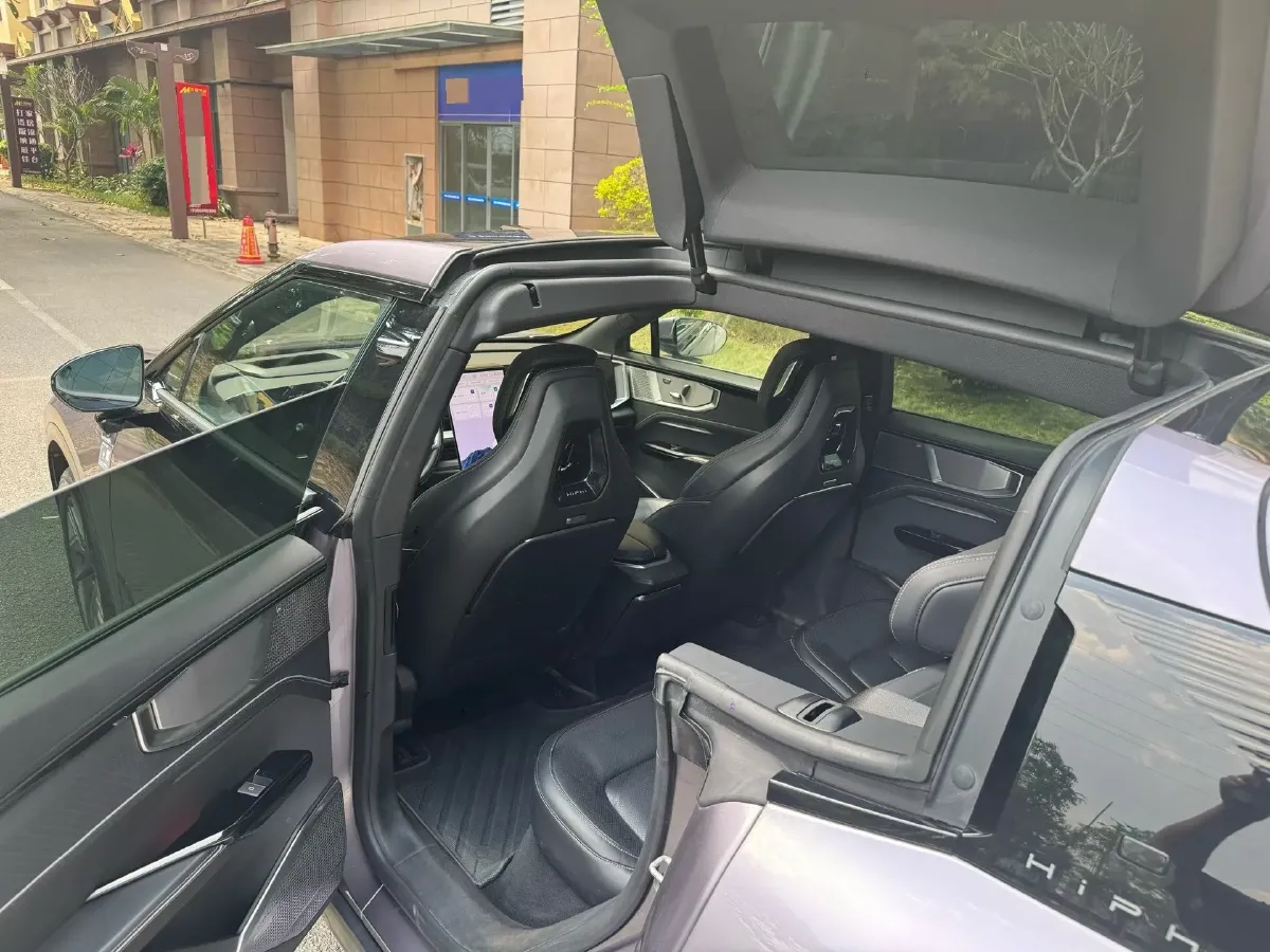 2023 HiPhi Y BEV 76.6KWH,autocango,china used car exporter,china ev exporter,chinese used car exporter,chinese used ev exporter