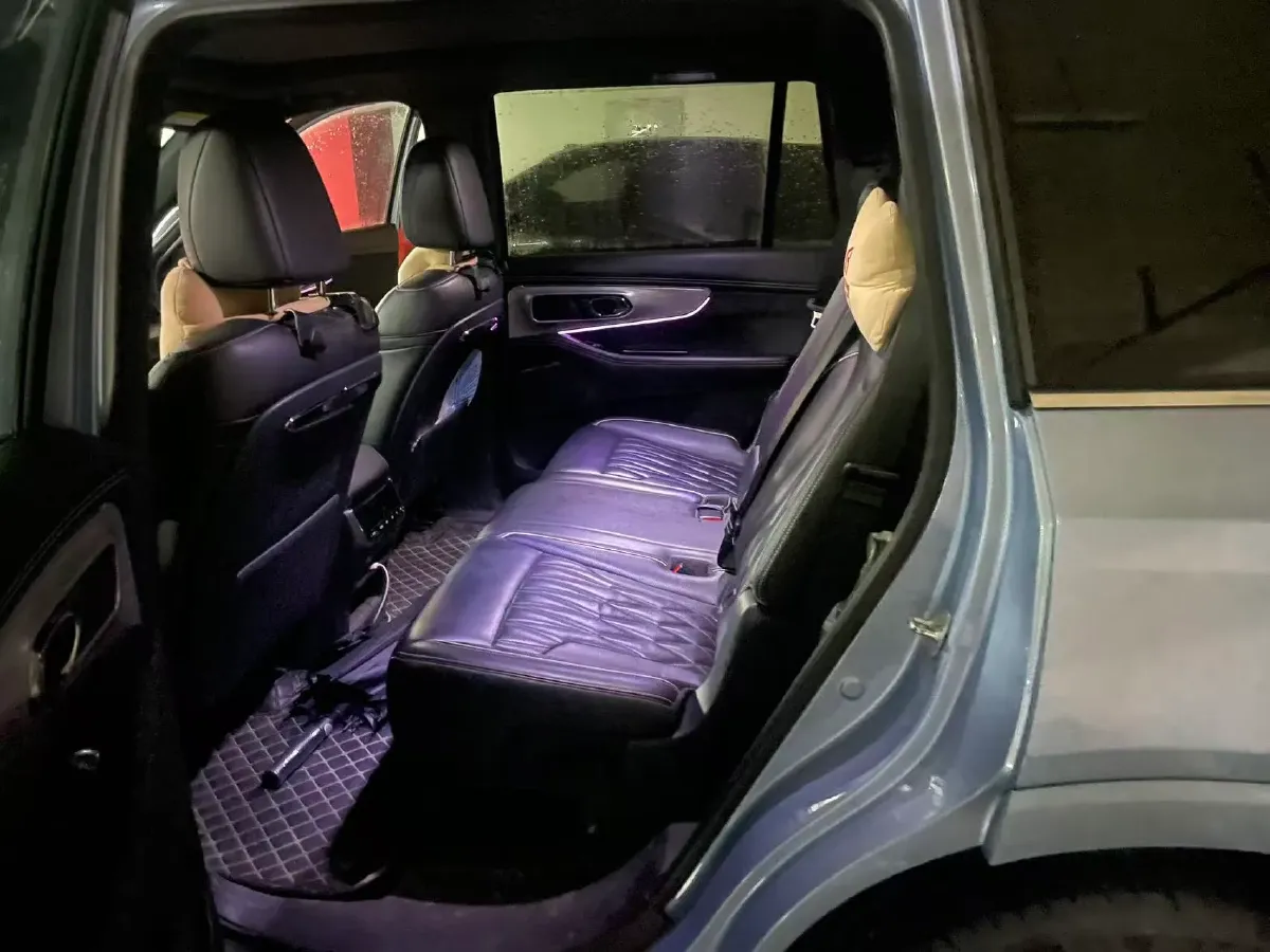 2022 GAC Trumpchi GS8 2.0T 252HP L4 8AT,autocango,china used car exporter,china ev exporter,chinese used car exporter,chinese used ev exporter