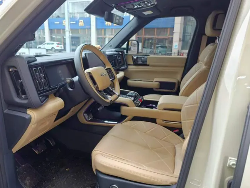 2023 FangChengBao Bao 5 1.5T 194HP L4 E-CVT PHEV 31.8KWH,autocango,china used car exporter,china ev exporter,chinese used car exporter,chinese used ev exporter