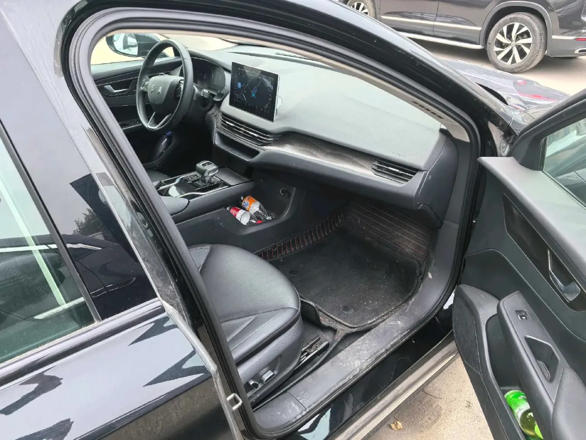 2022 HongQi E-QM5 BEV 54KWH,autocango,china used car exporter,china ev exporter,chinese used car exporter,chinese used ev exporter