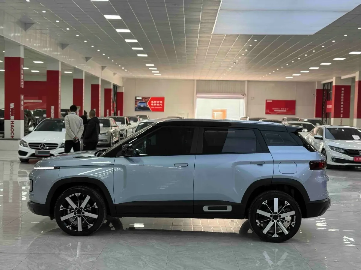 2023 Geely ICON 1.5T 181HP L4 7DCT,autocango,china used car exporter,china ev exporter,chinese used car exporter,chinese used ev exporter